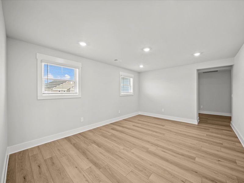 Spacious, unfurnished interior of a new home in Cedar Shoals - Signature Collection, Piedmont (Image 14).