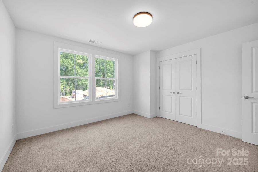Spacious, unfurnished interior of a new home in , Davidson (Image 18).