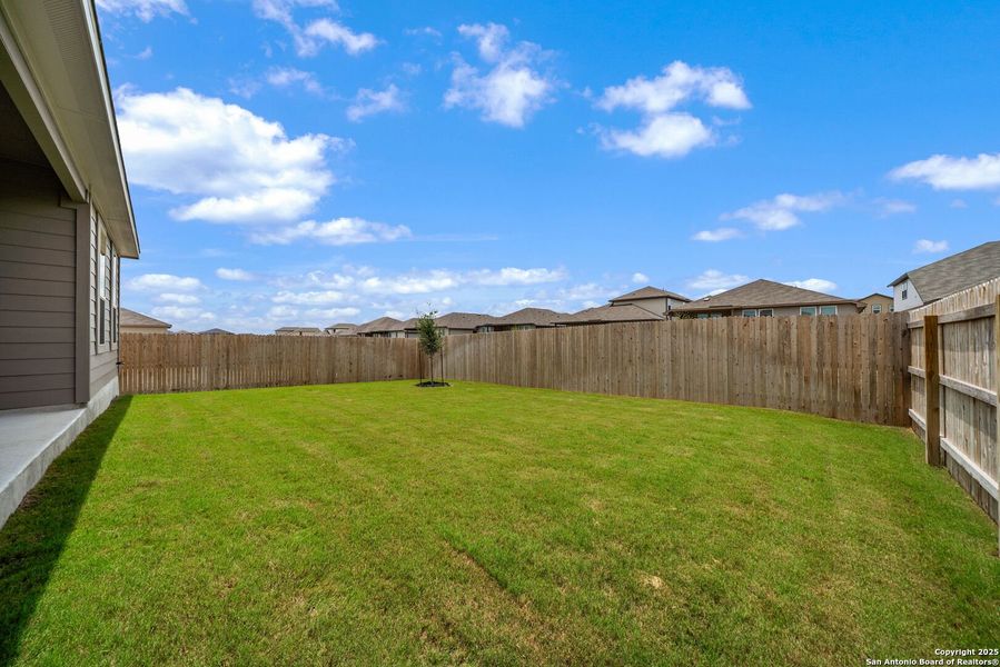 Exterior details and patio area of a home in Morgan Meadows, San Antonio (Image 4).