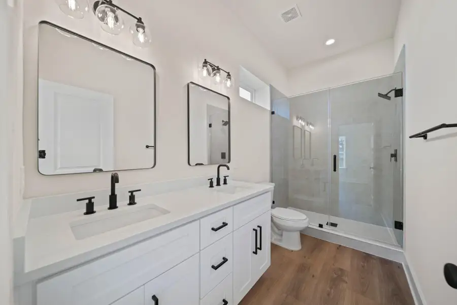 Furnished interior view inside a new home in , Houston (Image 10).