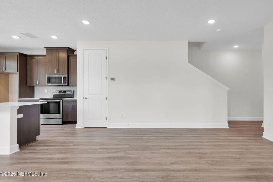 Spacious, unfurnished interior of a new home in Woodland Park, Ponte Vedra (Image 32).