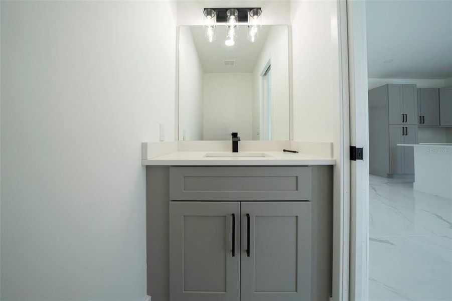 Spacious, unfurnished interior of a new home in , Punta Gorda (Image 20).