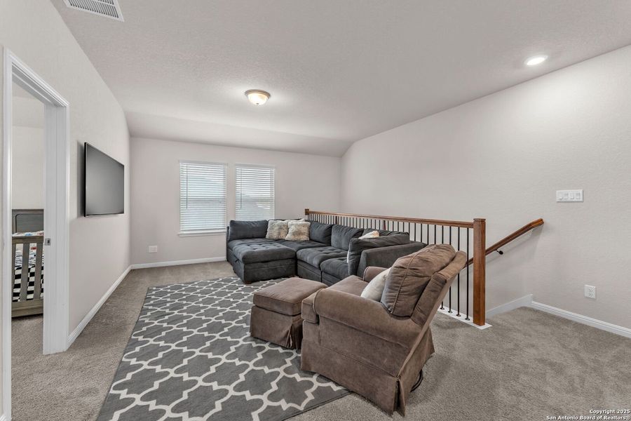 Furnished interior view inside a new home in Saddle Creek Ranch, Cibolo (Image 10). Furnished interior view inside a new home in Saddle Creek Ranch, Cibolo (Image 10).