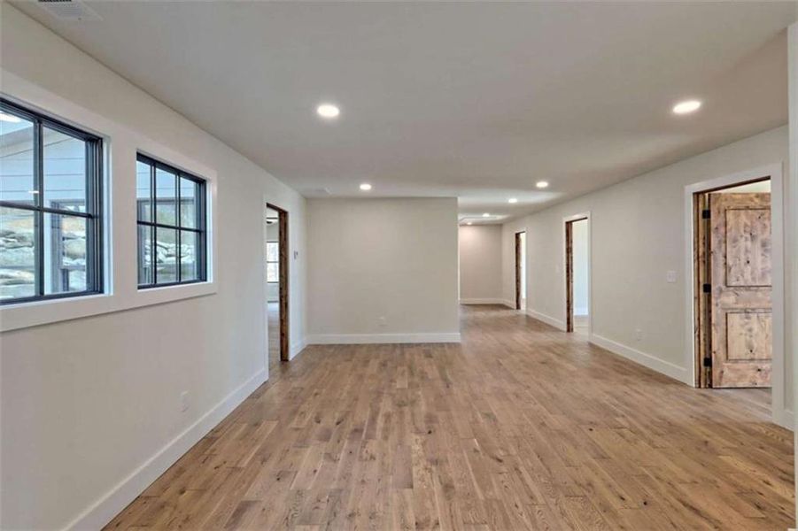 Spacious, unfurnished interior of a new home in , Clayton (Image 49).