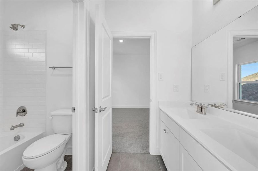 Furnished interior view inside a new home in Wellington, Fort Worth (Image 10).