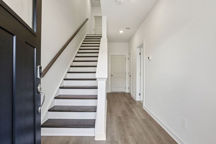Spacious, unfurnished interior of a new home in Greystone - Highland Townhomes, Smyrna (Image 10).