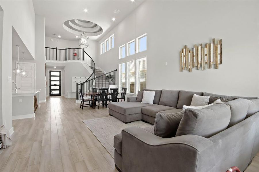 This large living room / open concept floor plan make entertaining a plus.