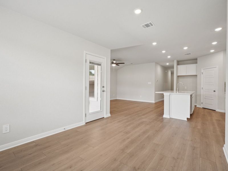Dining room in the Briscoe floorplan at a Meritage Homes community. Dining room in the Briscoe floorplan at a Meritage Homes community.