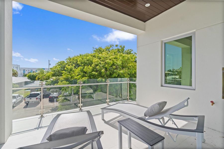 Primary Ensuite Balcony Primary Ensuite Balcony