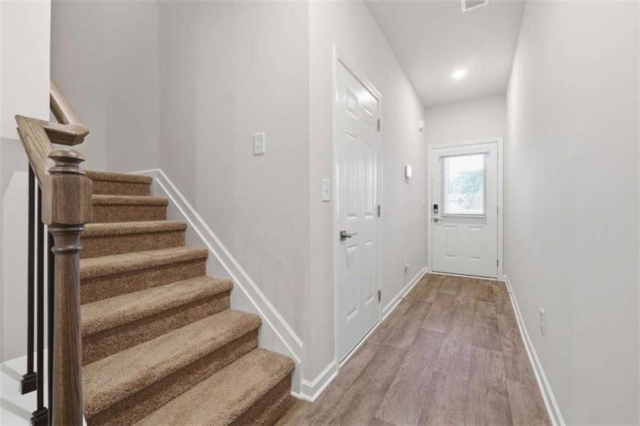 Spacious, unfurnished interior of a new home in Parkway James, Snellville (Image 20).