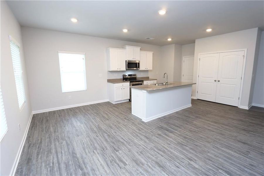 Image 16 of a home in .