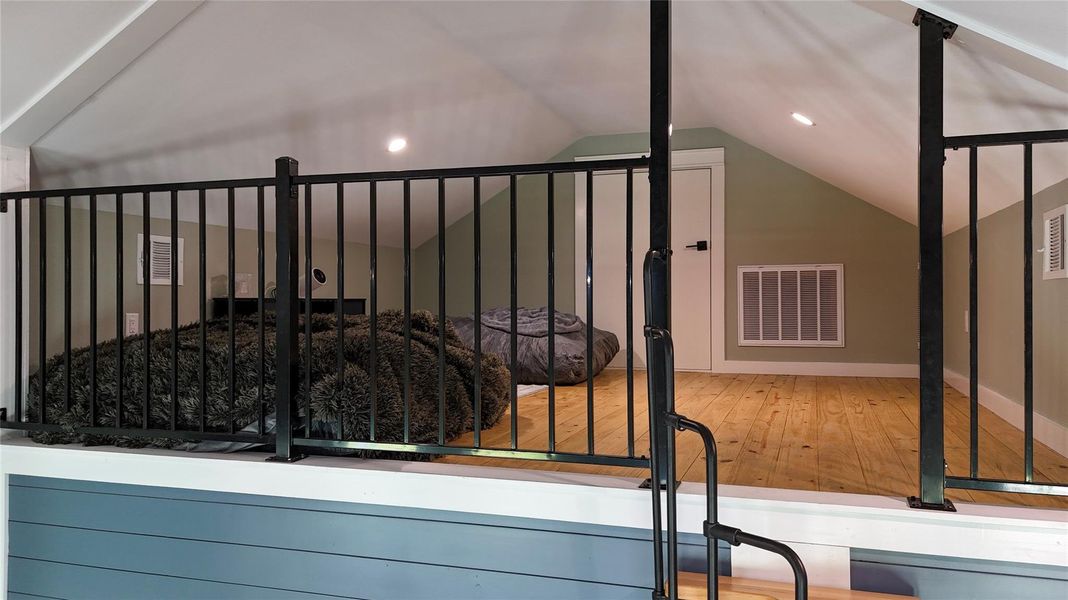 Image 19 of a home in .