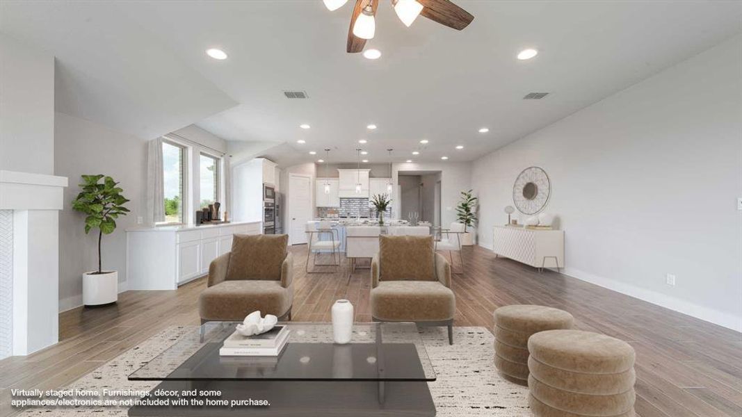 Furnished interior view inside a new home in Talon Hills 60'/70', Fort Worth (Image 7). Furnished interior view inside a new home in Talon Hills 60'/70', Fort Worth (Image 7).