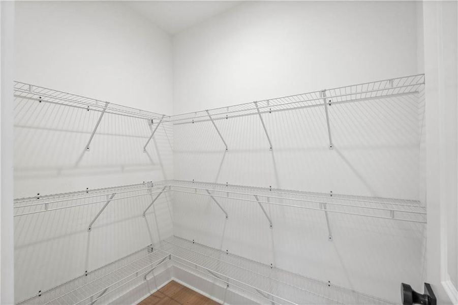 Spacious, unfurnished interior of a new home in , Atlanta (Image 24).