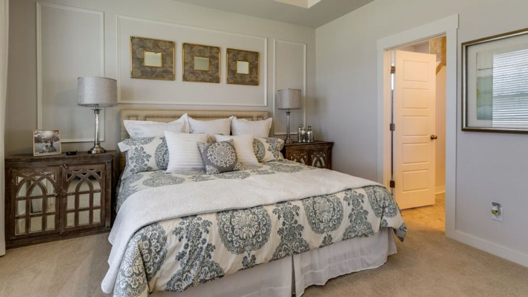 Vineyard-Grove Classic Collection Rosemary Owner’s Suite