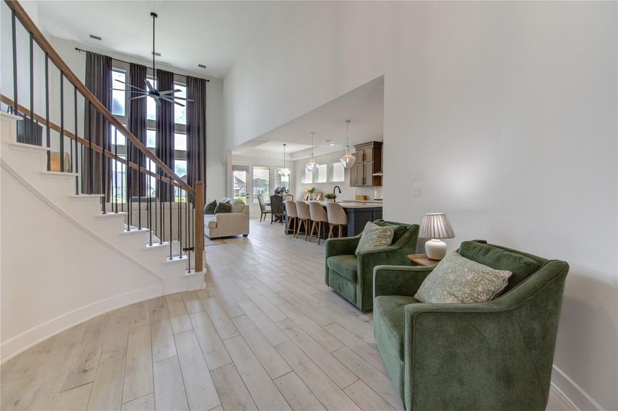 Furnished interior view inside a new home in Cross Creek West, Fulshear (Image 10).