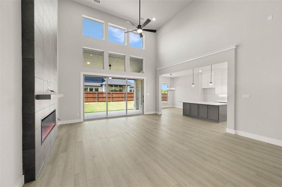 2100 Pelican- Living Room-1