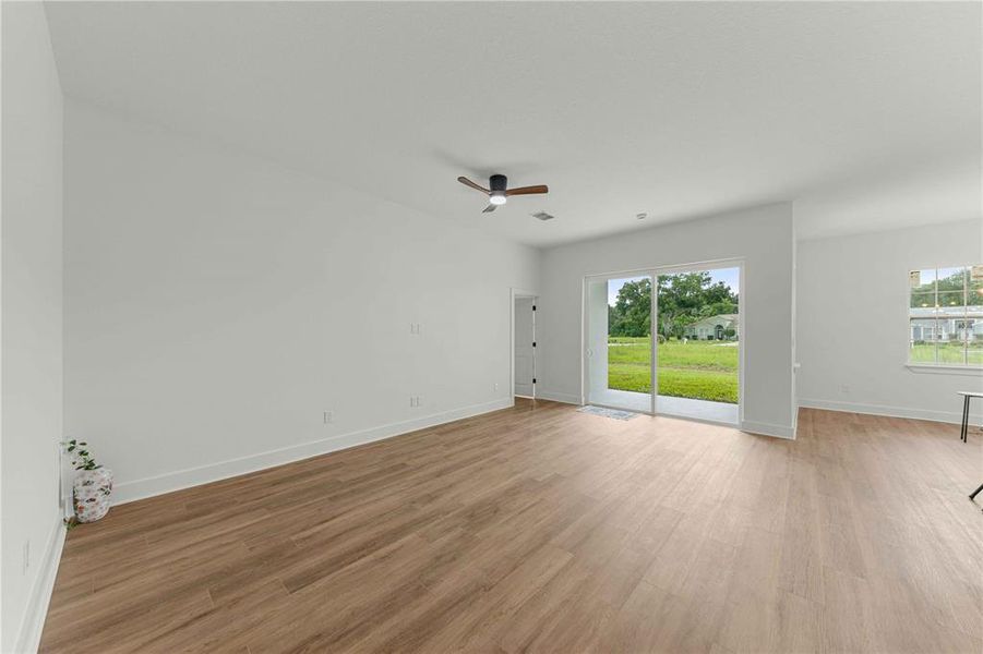 Spacious, unfurnished interior of a new home in , Beverly Hills (Image 23).