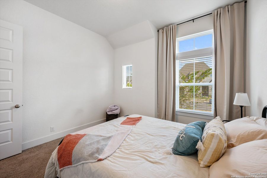 Furnished interior view inside a new home in Mesa Western, Cibolo (Image 28).