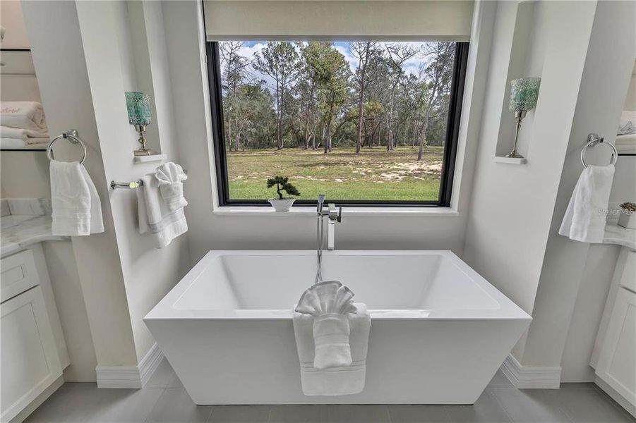 Close-up of interior finishes inside a home in , Kissimmee (Image 21). Close-up of interior finishes inside a home in , Kissimmee (Image 21).