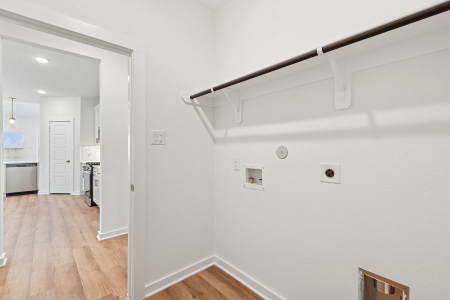 Image 28 of a home in Miller's Pond.