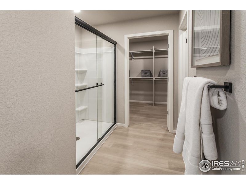 EXAMPLE PHOTO: MASTER BATH