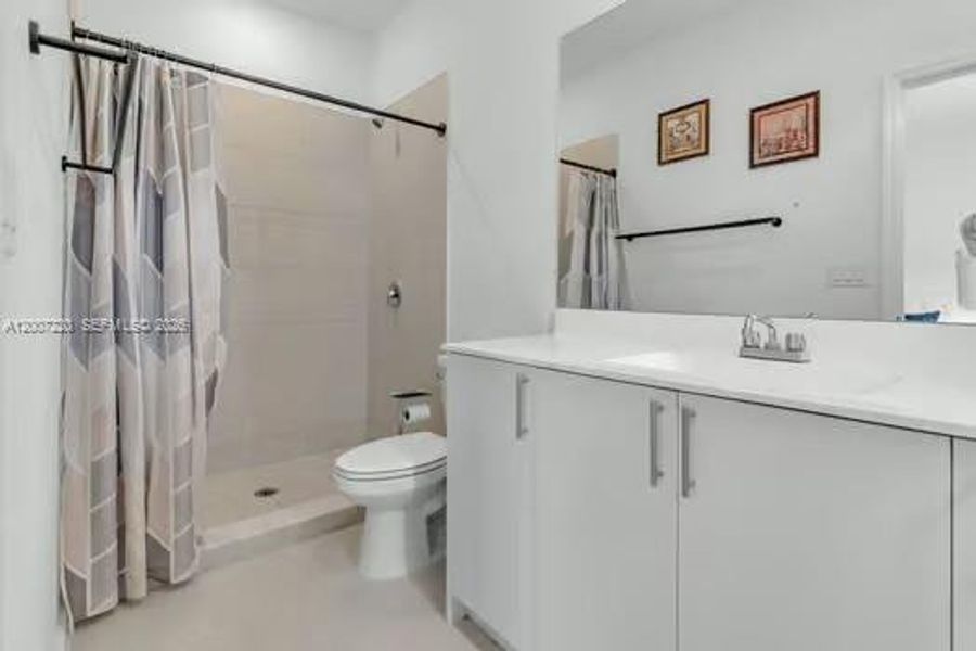 Furnished interior view inside a new home in , Homestead (Image 15).