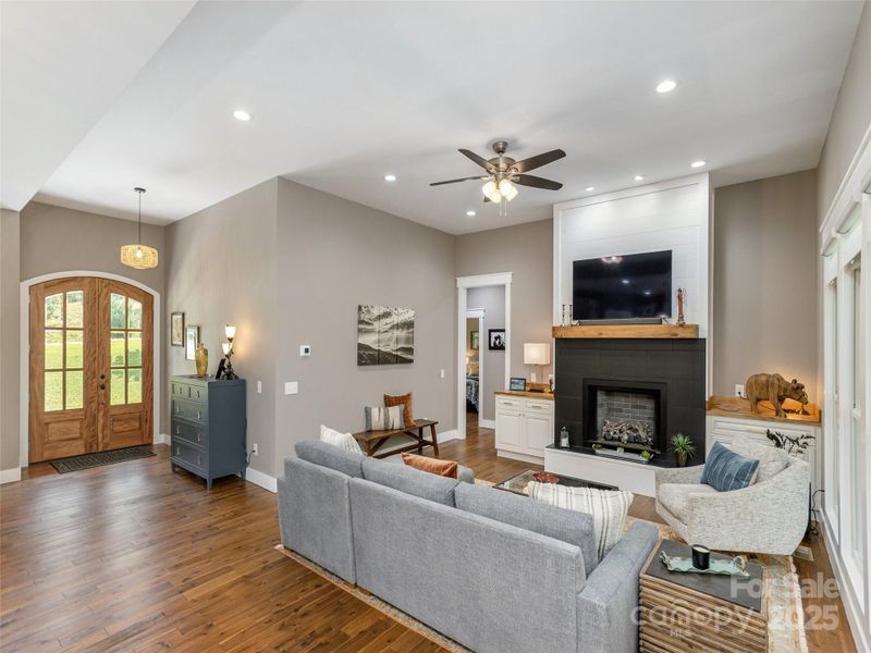 Furnished interior view inside a new home in , Hendersonville (Image 30).