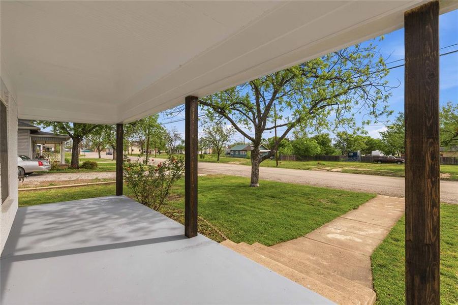 Exterior details and patio area of a home in , Coleman (Image 18).