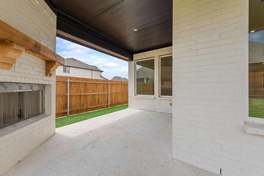 Exterior details and patio area of a home in Tavolo Park, Fort Worth (Image 4).