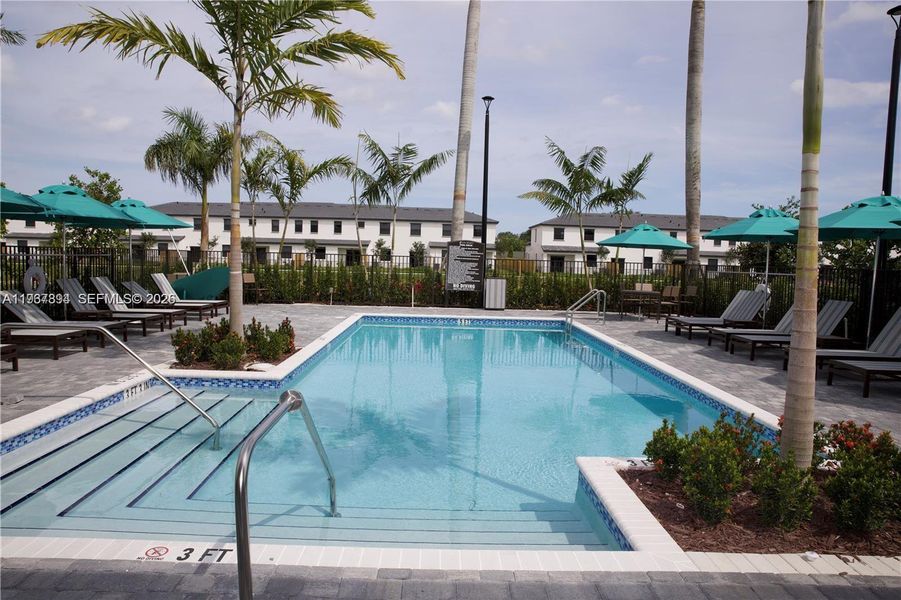 Community amenities in , Dania Beach (Image 43). Community amenities in , Dania Beach (Image 43).