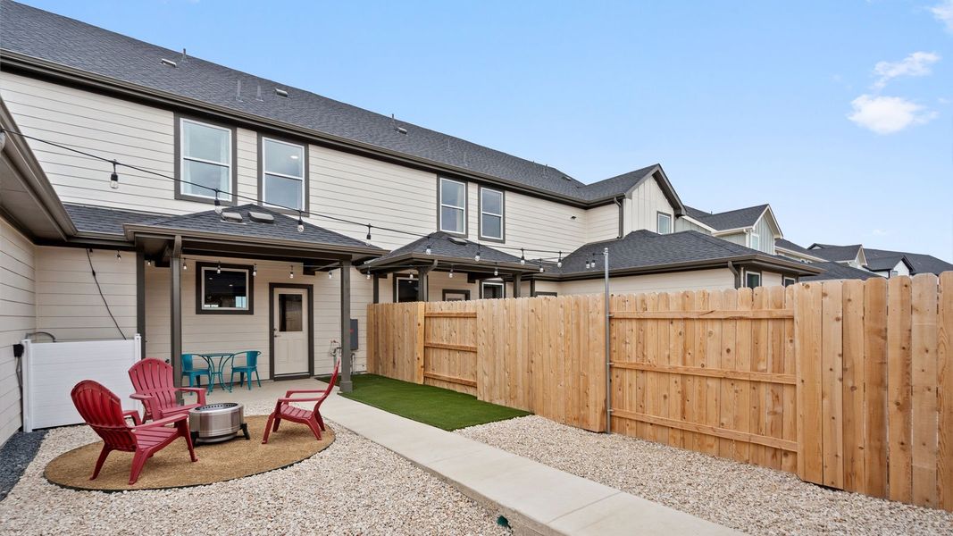 Exterior details and patio area of a home in Avery Centre, Round Rock (Image 25).