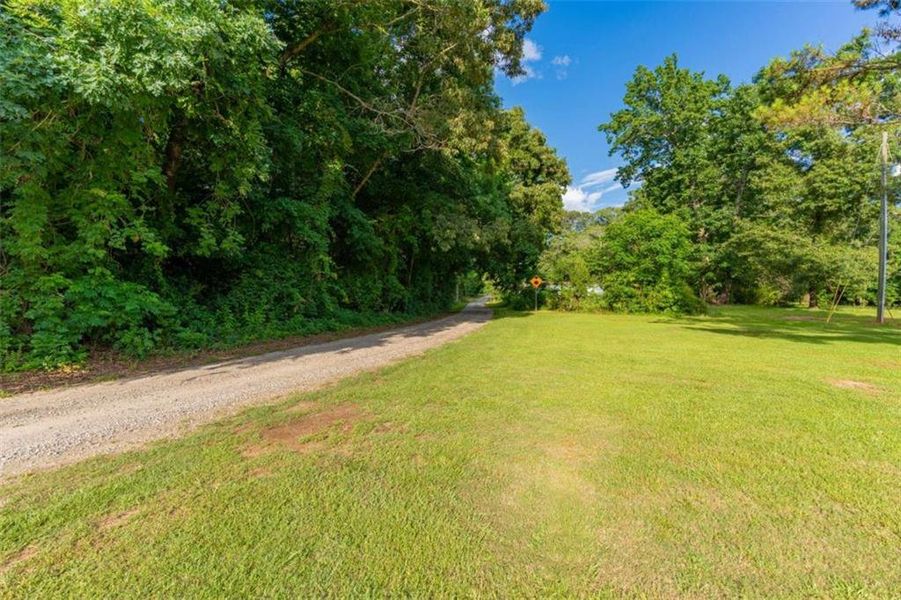 Natural landscape and outdoor views near in Monticello (Image 32). Natural landscape and outdoor views near in Monticello (Image 32).