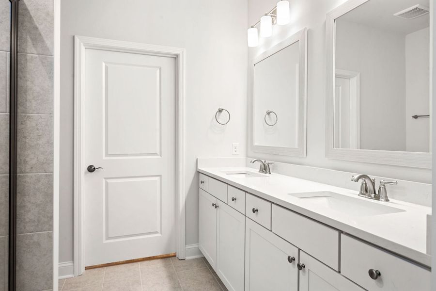 Furnished interior view inside a new home in Sun City Hilton Head, Bluffton (Image 9). Furnished interior view inside a new home in Sun City Hilton Head, Bluffton (Image 9).