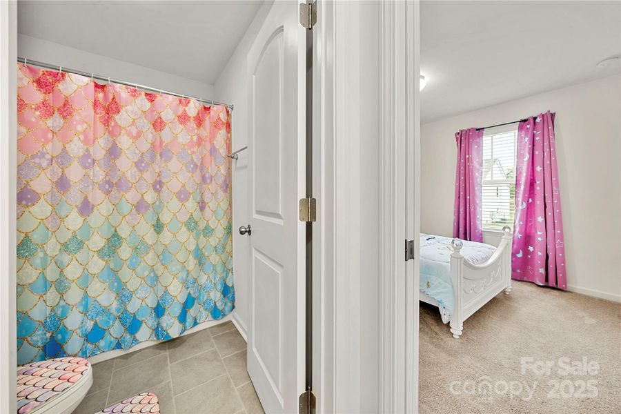 Image 43 of a home in .