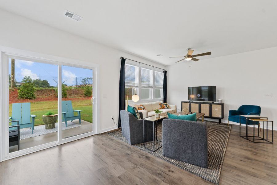 Representative furnished interior of a home built from the Raycord by Hunter Quinn Homes in Westgate Village Townes, Spartanburg (Image 25). Representative furnished interior of a home built from the Raycord by Hunter Quinn Homes in Westgate Village Townes, Spartanburg (Image 25).