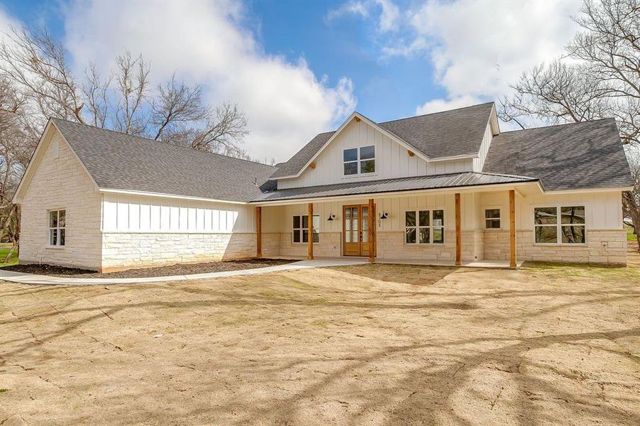 Exterior details and patio area of a home in , Granbury (Image 23). Exterior details and patio area of a home in , Granbury (Image 23).