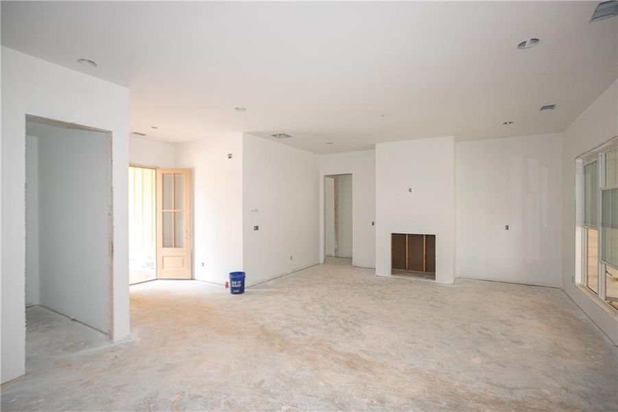 Spacious, unfurnished interior of a new home in , Carrollton (Image 40). Spacious, unfurnished interior of a new home in , Carrollton (Image 40).