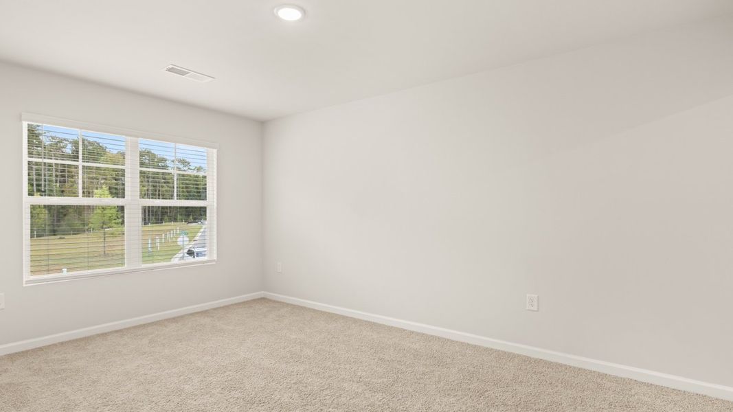 Spacious, unfurnished interior of a new home in Young's Crossing, Stone Mountain (Image 19).