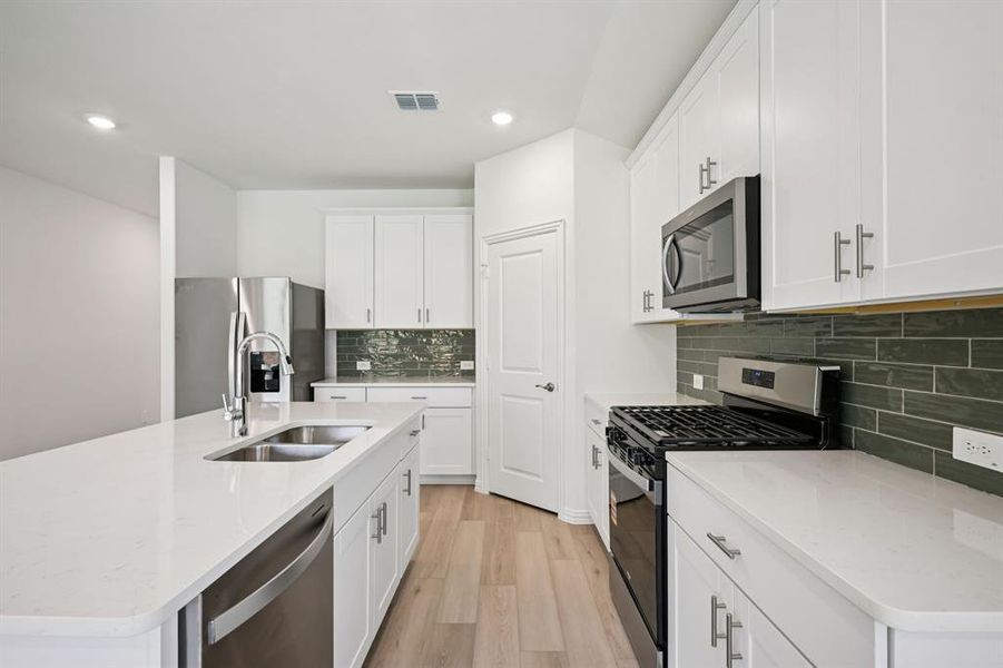 Photo is not of the actual home, but is an inspirational photo of builder’s model home and may depict options, furnishings, and/or decorator features that are not included.