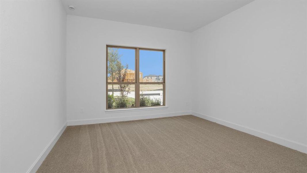 Spacious, unfurnished interior of a new home in Trinity Falls, McKinney (Image 13).