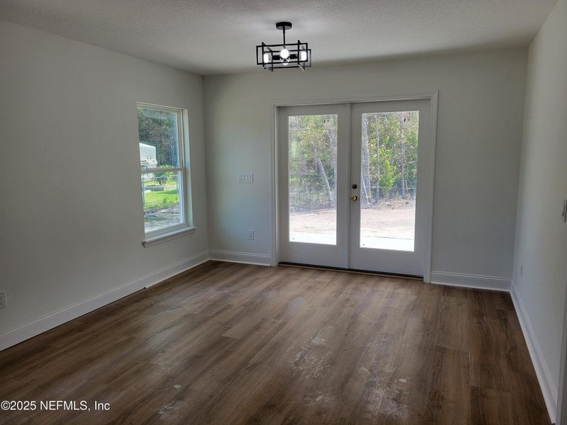 Spacious, unfurnished interior of a new home in , Callahan (Image 18).