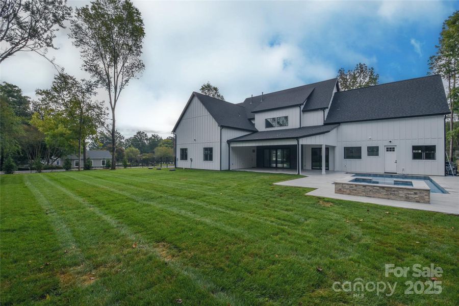 Front exterior of a new home in , Mooresville, NC, highlighting curb appeal (Image 1). Front exterior of a new home in , Mooresville, NC, highlighting curb appeal (Image 1).