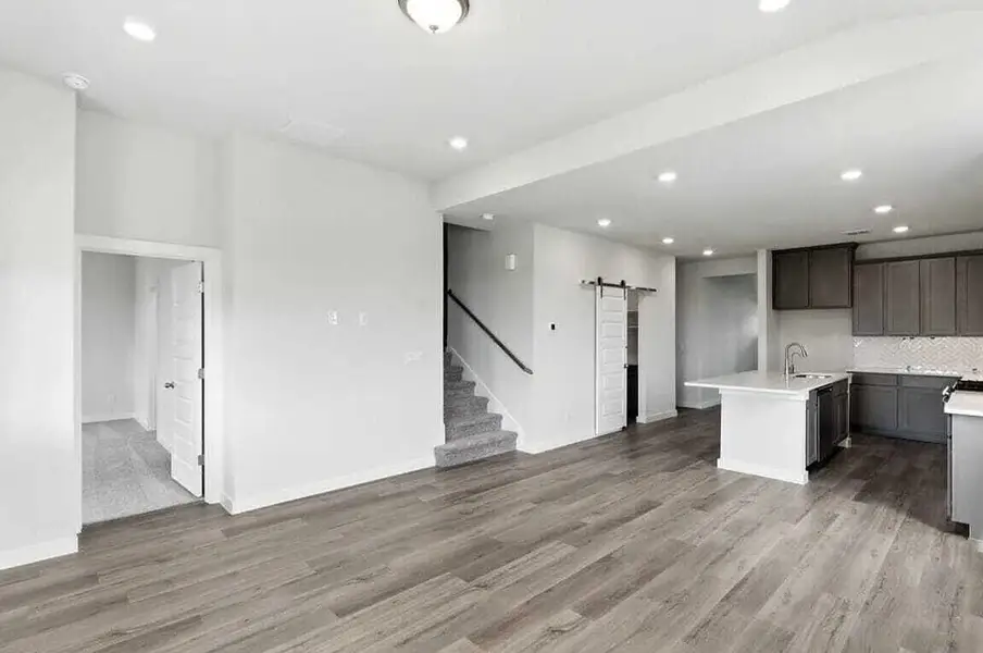 Spacious, unfurnished interior of a new home in August Fields, New Braunfels (Image 10). Spacious, unfurnished interior of a new home in August Fields, New Braunfels (Image 10).