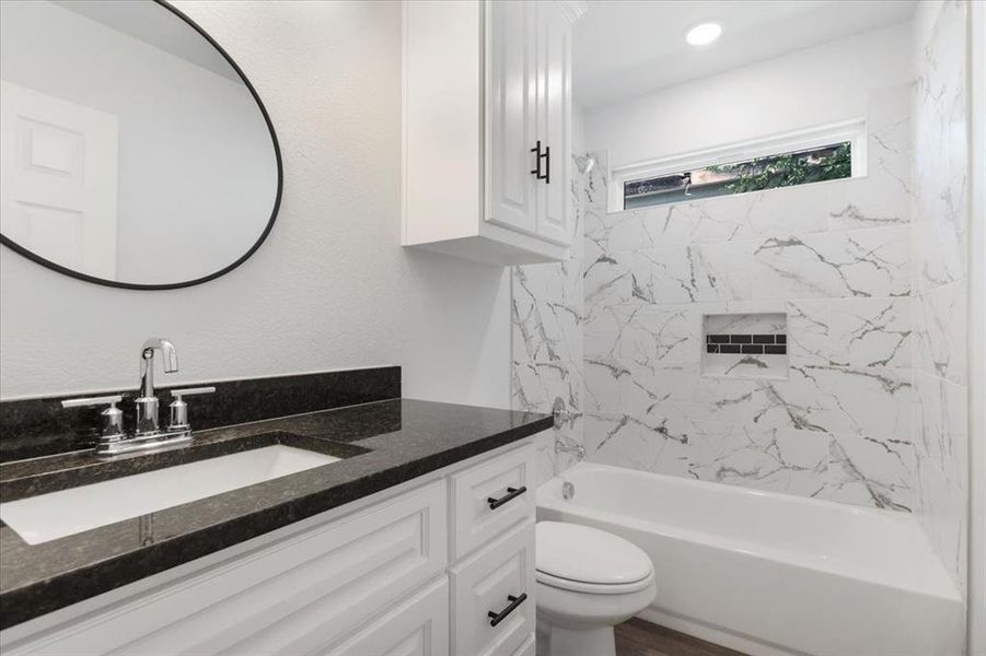 Furnished interior view inside a new home in , Sherman (Image 6).