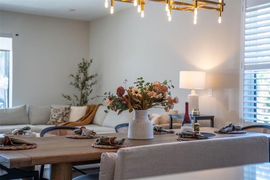 Furnished interior view inside a new home in , Lakewood Ranch (Image 50).