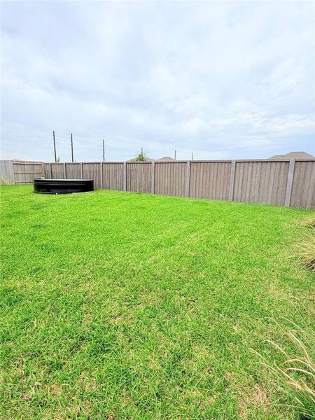 Exterior details and patio area of a home in , Richmond (Image 26).