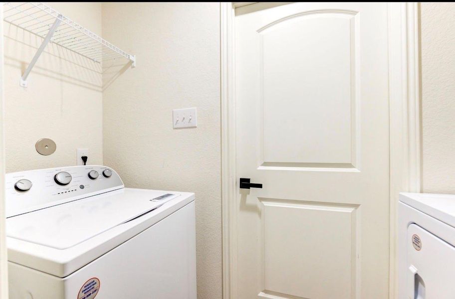 Close-up of interior finishes inside a home in Williams Trace, Magnolia (Image 16).