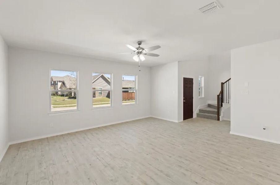 Front exterior of a new home in Heartland, Heartland, TX, highlighting curb appeal (Image 12). Front exterior of a new home in Heartland, Heartland, TX, highlighting curb appeal (Image 12).