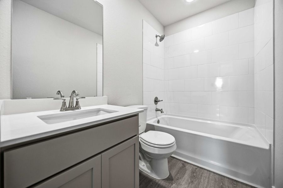 8115 Goliad Way - Matagorda - Secondary Bathroom